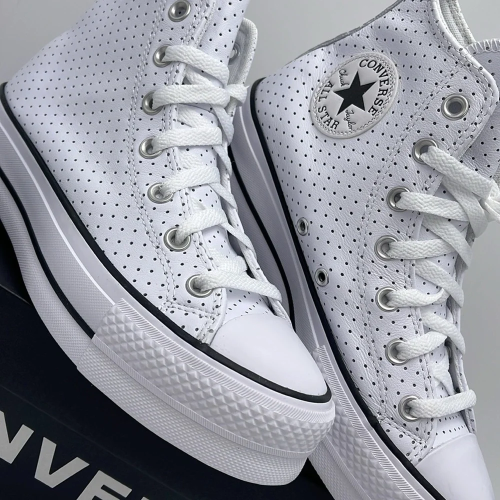 Converse WMNS A13412C CTAS LIFT HI WHITE PERFORATED/WHITE/BLACK Platforms Sneakr